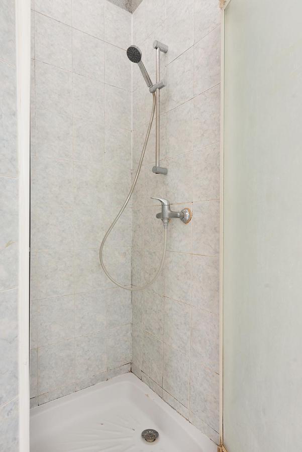 Cameleon Paris Guesthouse Pantin Dış mekan fotoğraf