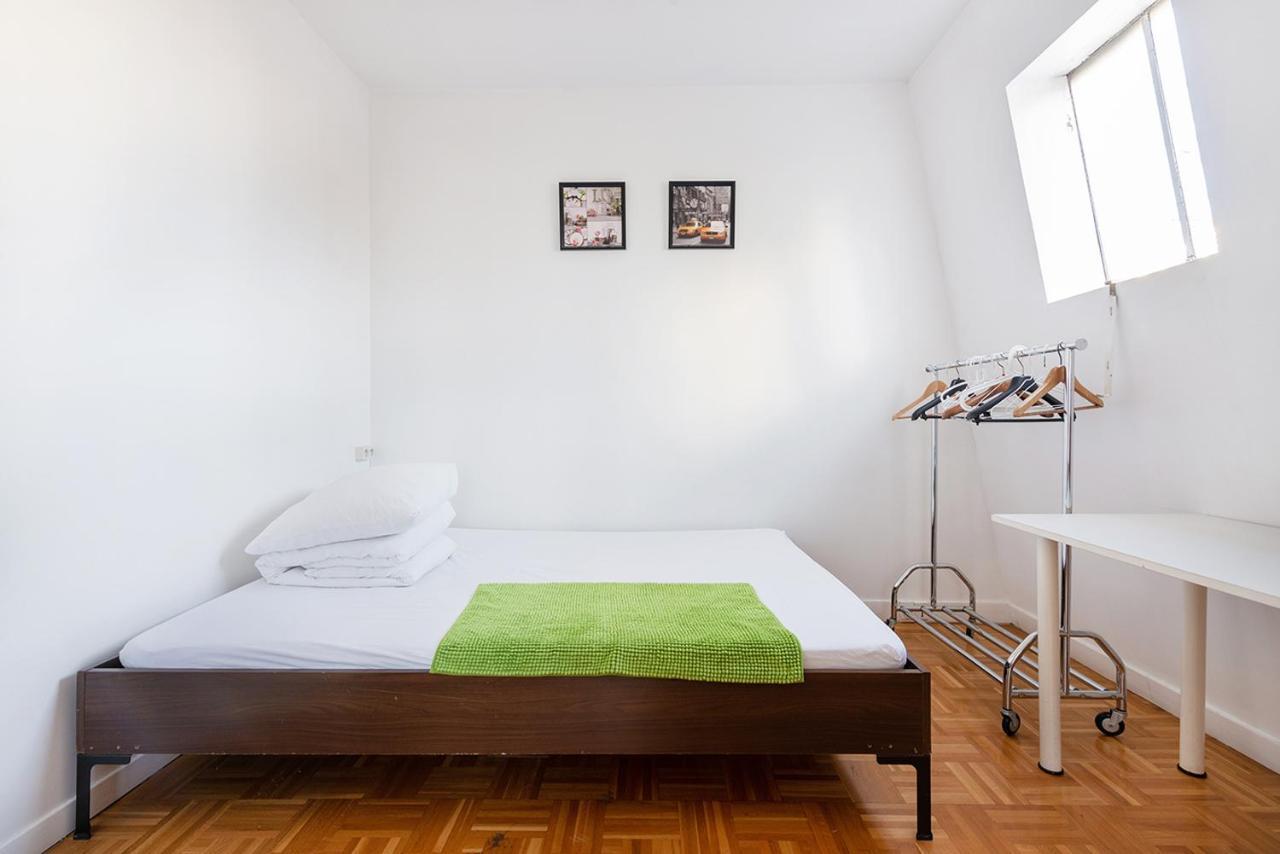 Cameleon Paris Guesthouse Pantin Dış mekan fotoğraf